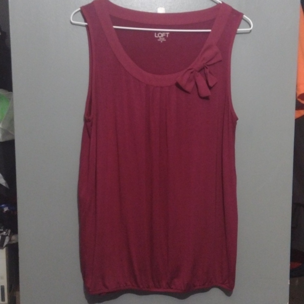 LOFT  Bow Neck Tank Top size medium
